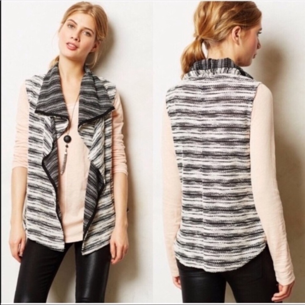 Anthropologie Dolan Black and White Vest‎